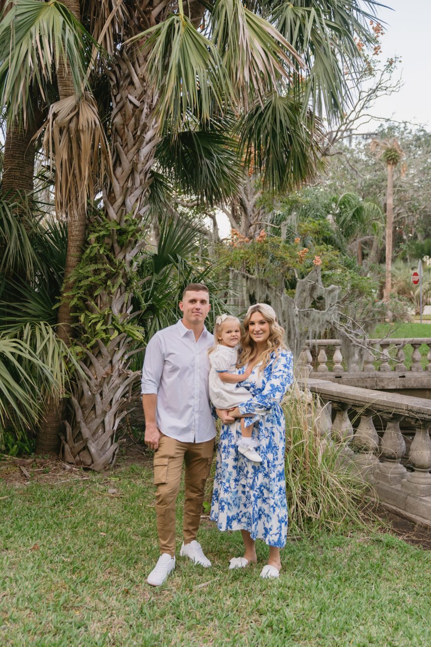 Waterside family portraits in Historic Riverside at Yacht Basin Park, Jacksonville
