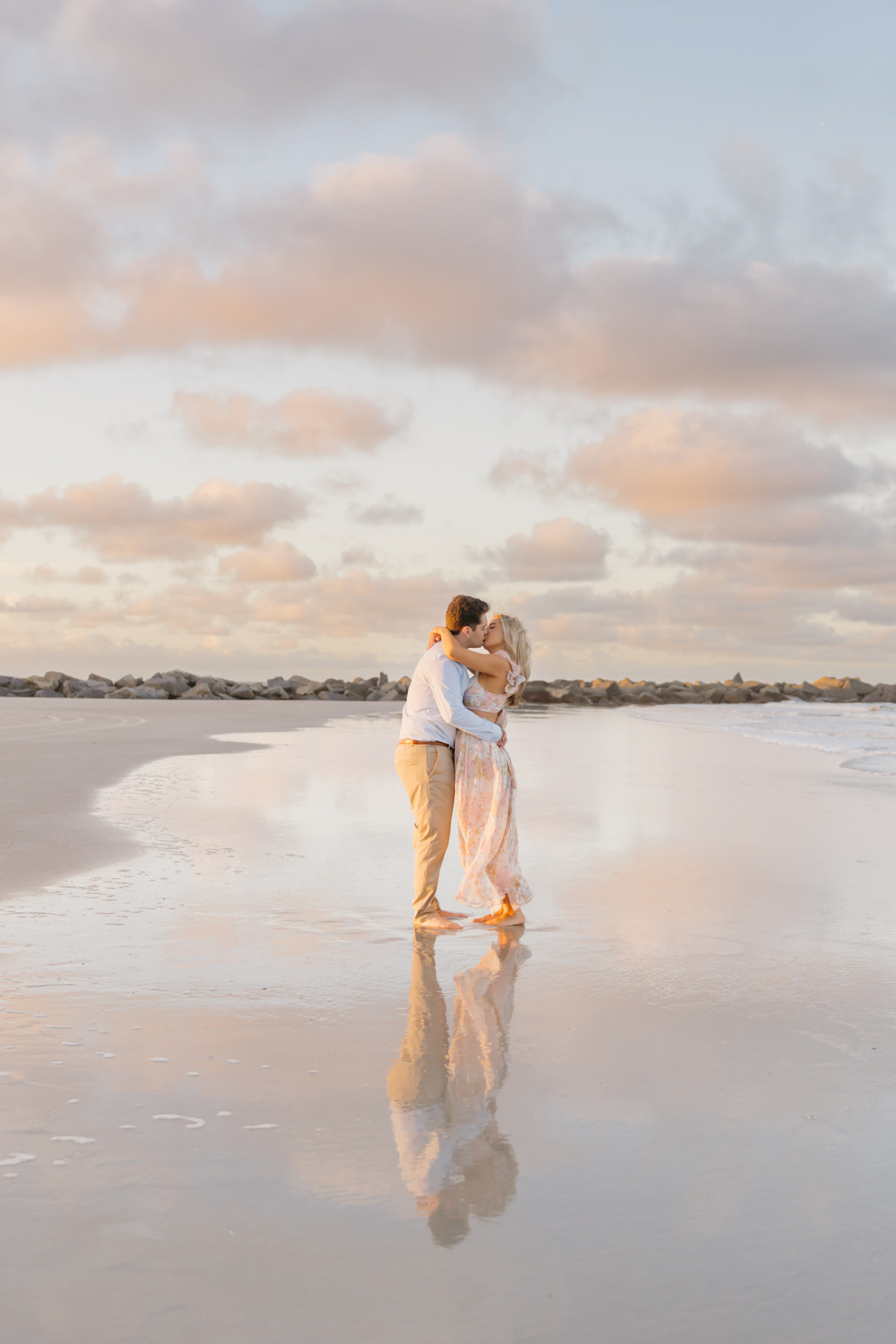 Florida engagement photography by Sydney Lee